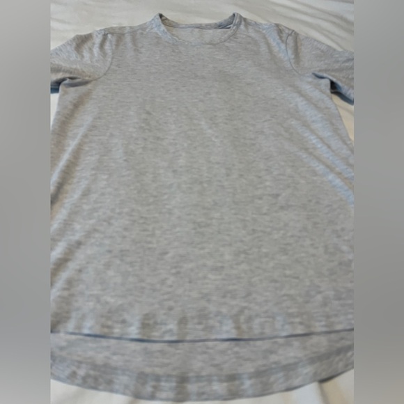 Lululemon 5 Year Basic Tee - Picture 5 of 9